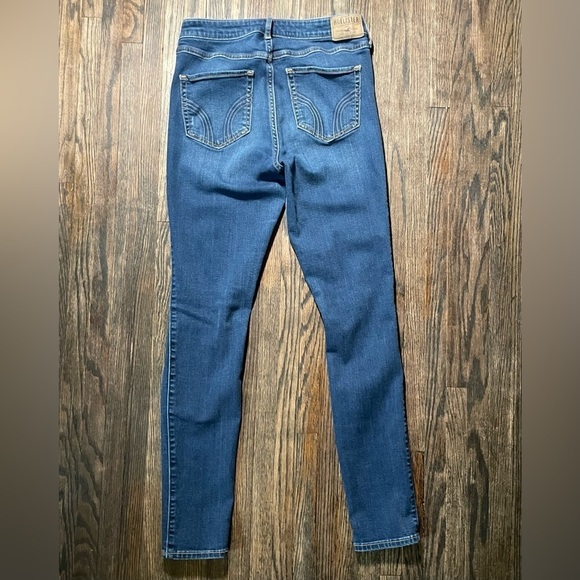 Hollister  High Rise Jeans - Picture 5 of 6